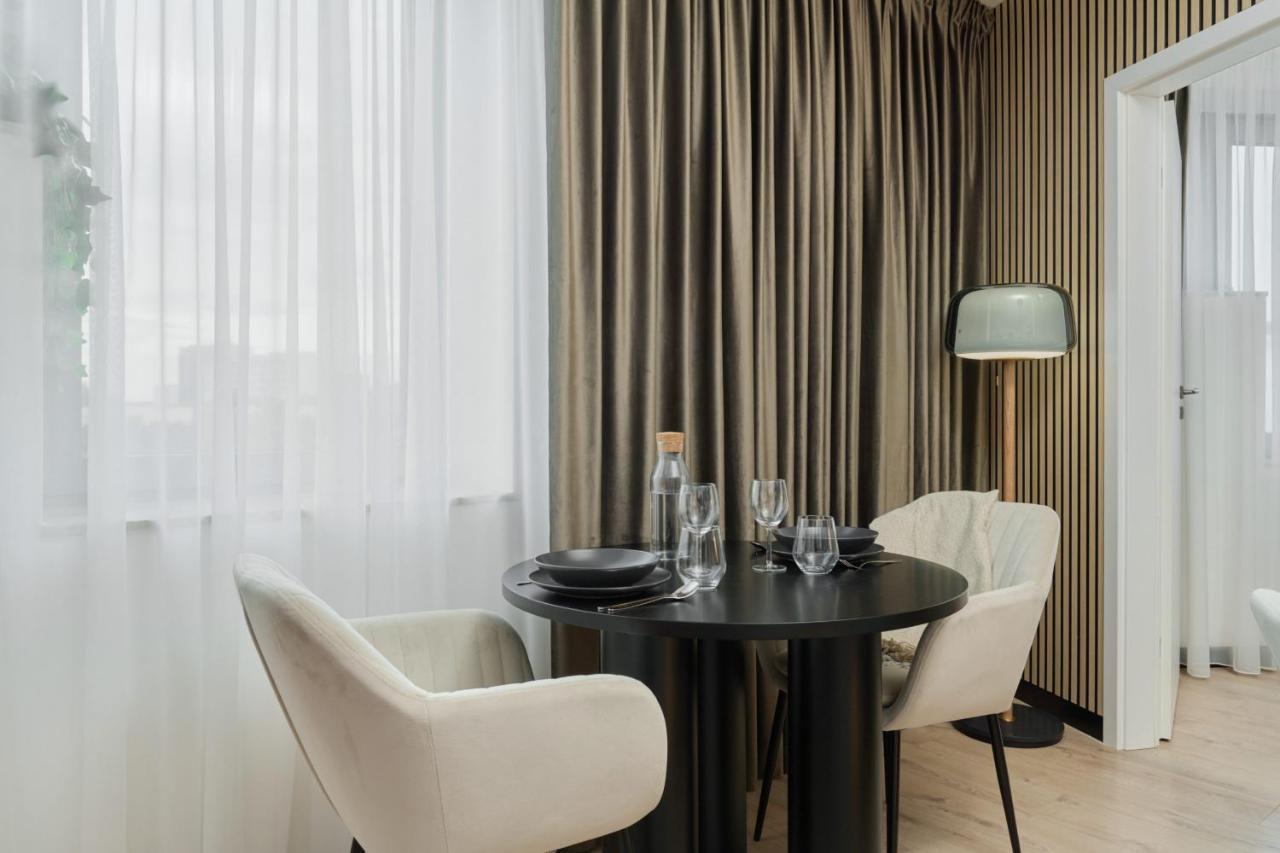 Wroclavia Apartments Dyrekcyjna By Noclegi Renters Wrocław Kültér fotó