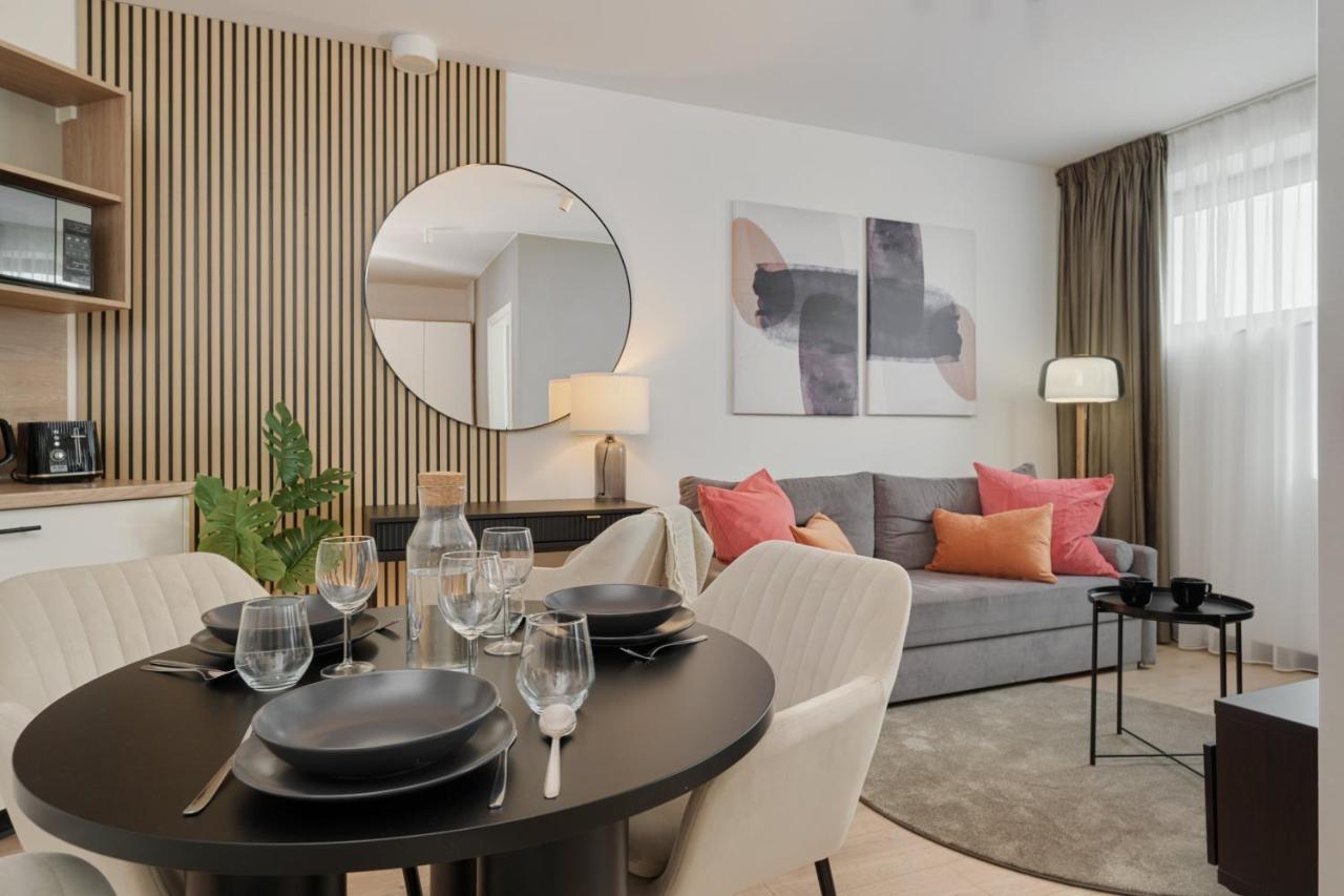 Wroclavia Apartments Dyrekcyjna By Noclegi Renters Wrocław Kültér fotó