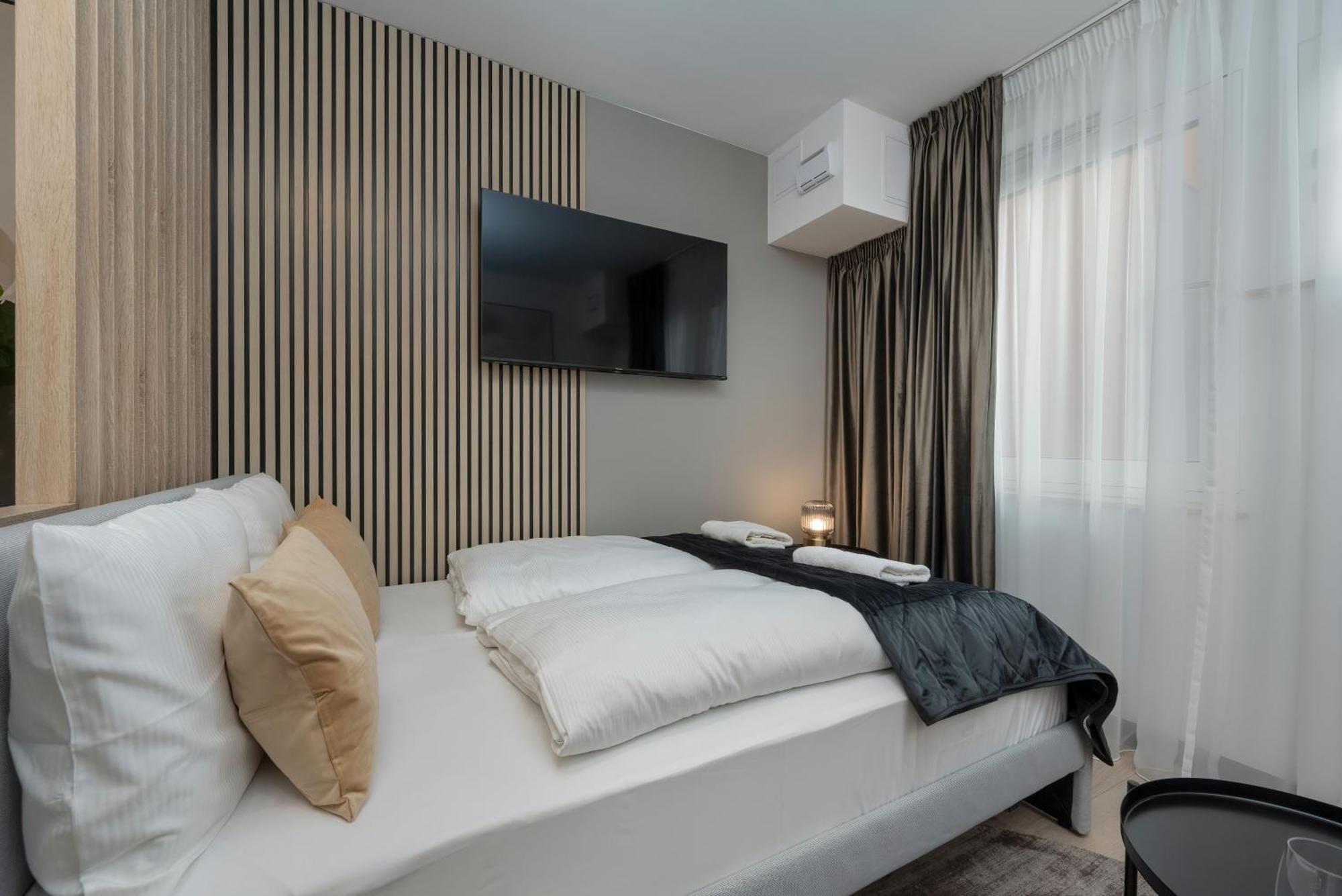 Wroclavia Apartments Dyrekcyjna By Noclegi Renters Wrocław Kültér fotó